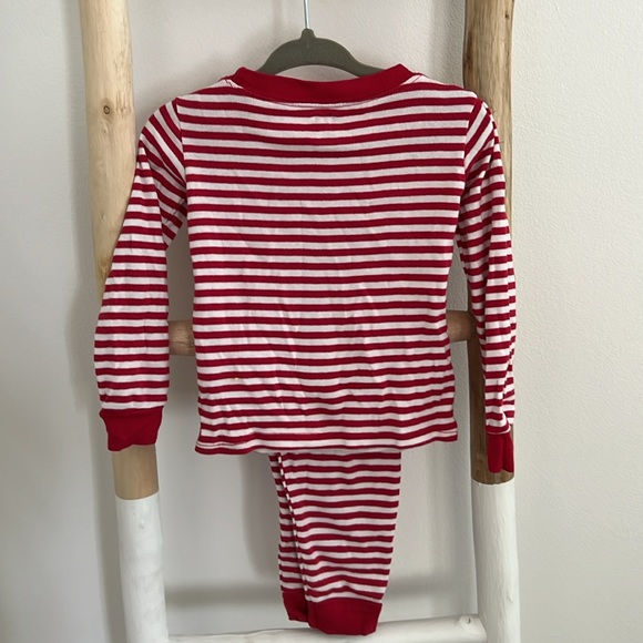 Santa Clause Pajamas size 18-24m - Picture 3 of 3